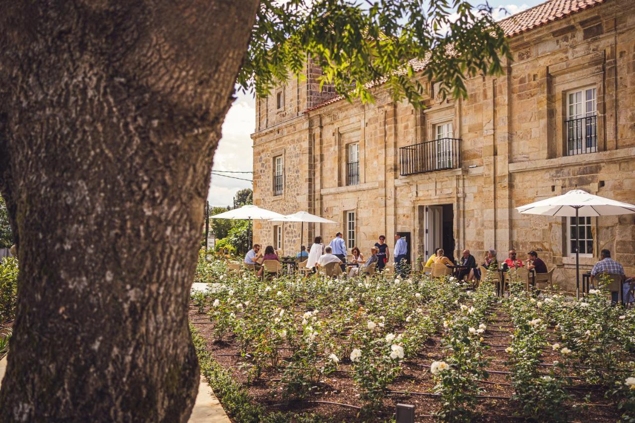 Palacio De Los Acevedo Hoznayo Extérieur photo